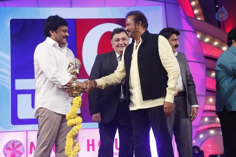 TSR - TV9 National Film Awards Photos 2 - 43 / 92 photos