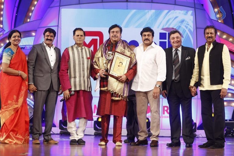 TSR - TV9 National Film Awards Photos 3 - 325 / 441 photos