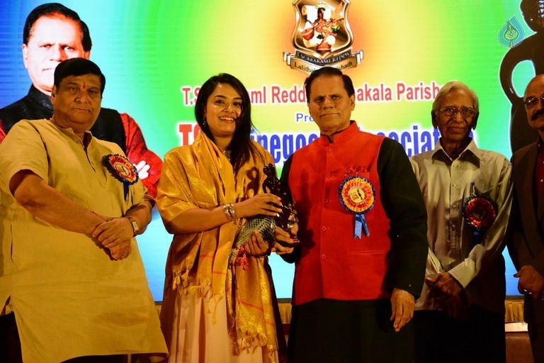 TSR Cinegoer's Association TV Awards - 26 / 42 photos