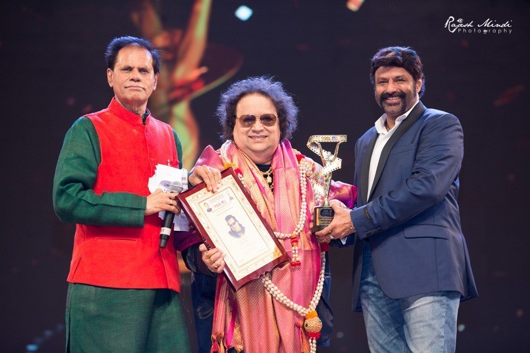 TSR TV9 National Film Awards 2015 and 2016 Photos - 6 / 88 photos