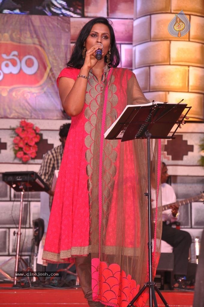 TV Nandi Awards 2011 - 252 / 326 photos