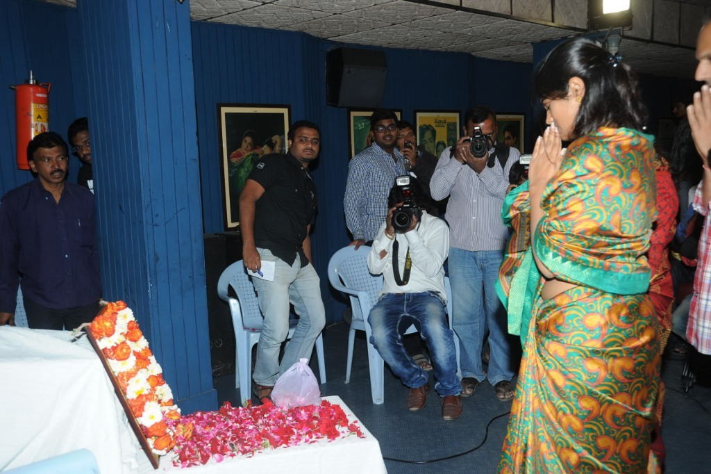 Uday Kiran Condolences Meet - 27 / 66 photos