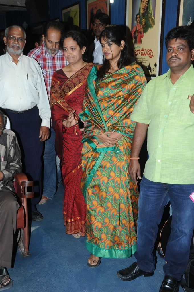 Uday Kiran Condolences Meet - 63 / 66 photos