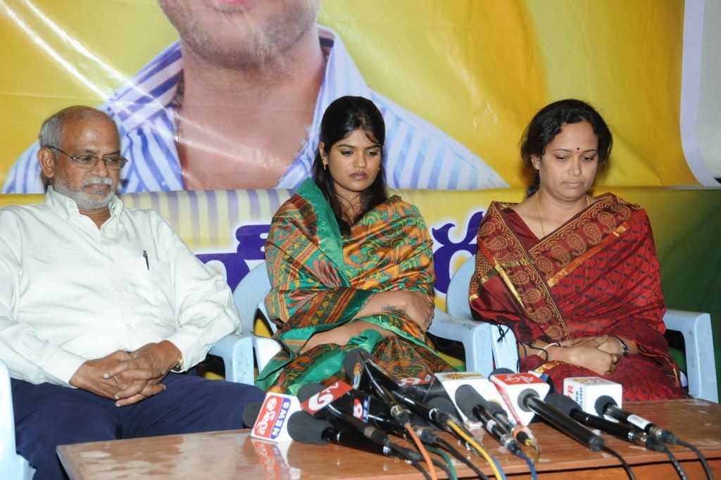 Uday Kiran Condolences Meet - 65 / 66 photos