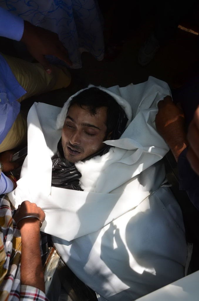 Uday Kiran Dead Body More Photos - 1 / 48 photos
