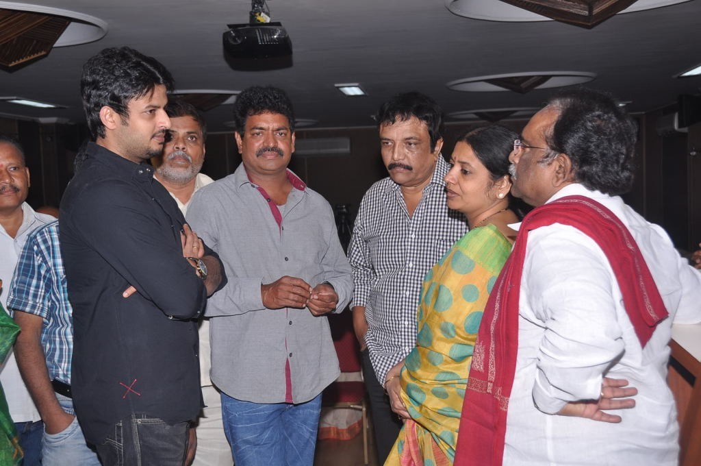 Udaya Kiran Santapa Sabha Photos - 39 / 43 photos