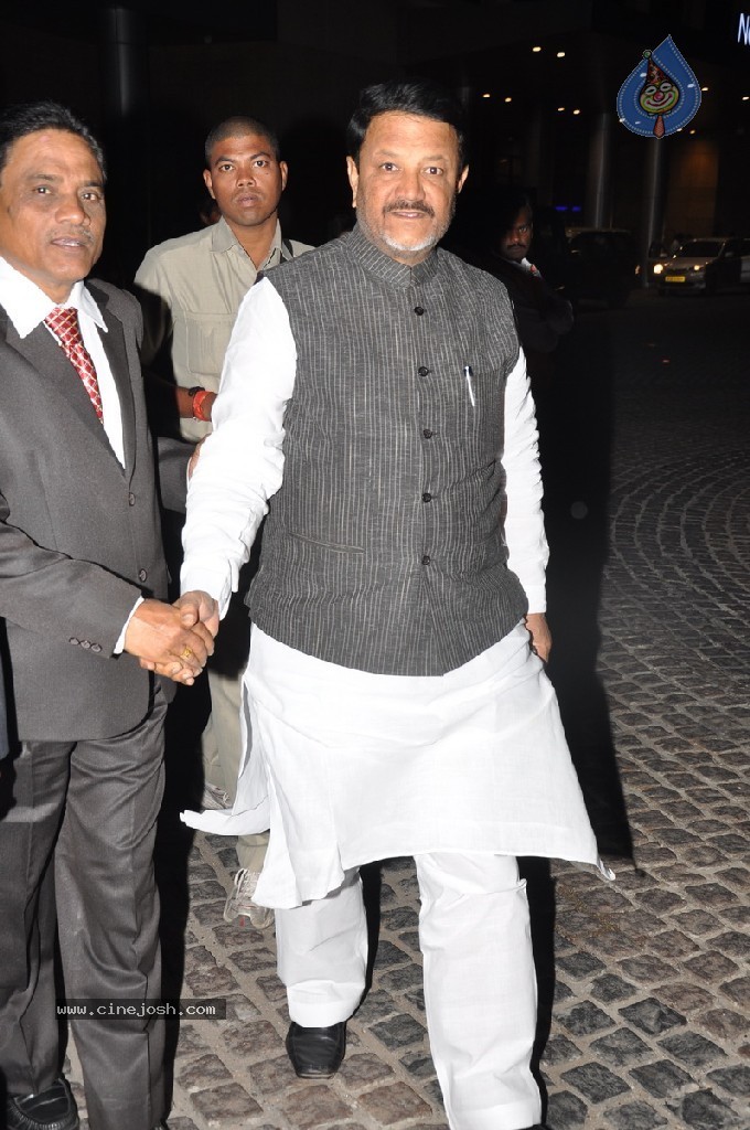 Vaartha MD Girish Sanghi Son Wedding Reception - 12 / 150 photos