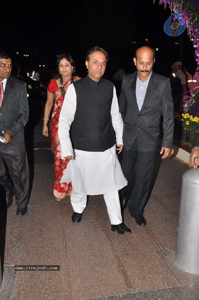 Vaartha MD Girish Sanghi Son Wedding Reception - 80 / 150 photos