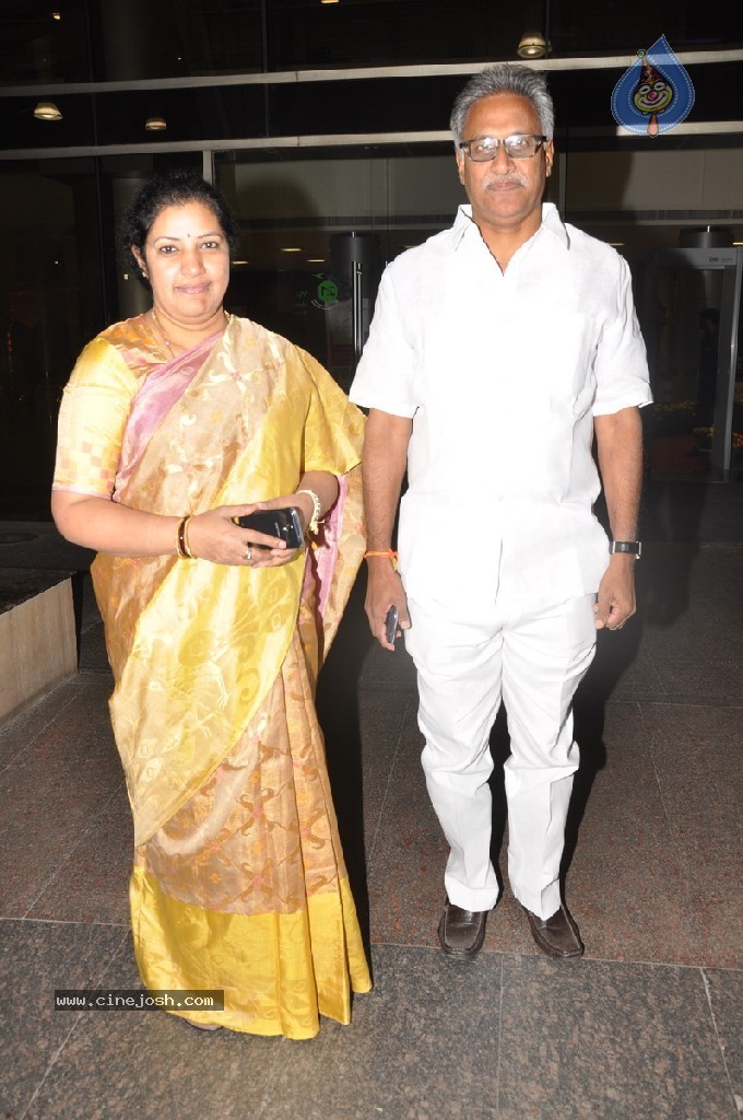 Vaartha MD Girish Sanghi Son Wedding Reception - 89 / 150 photos