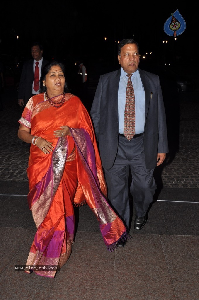 Vaartha MD Girish Sanghi Son Wedding Reception - 114 / 150 photos