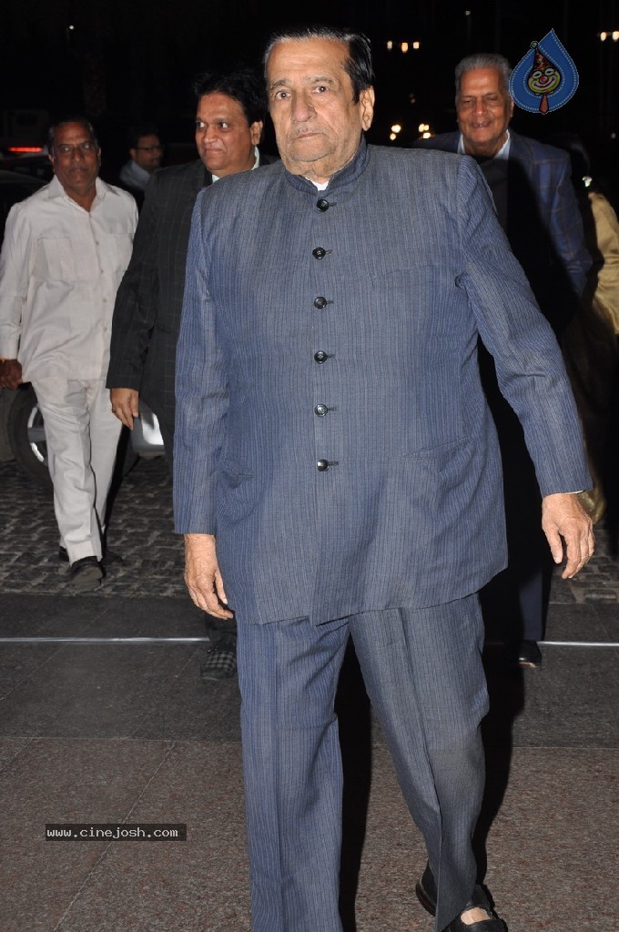 Vaartha MD Girish Sanghi Son Wedding Reception - 135 / 150 photos