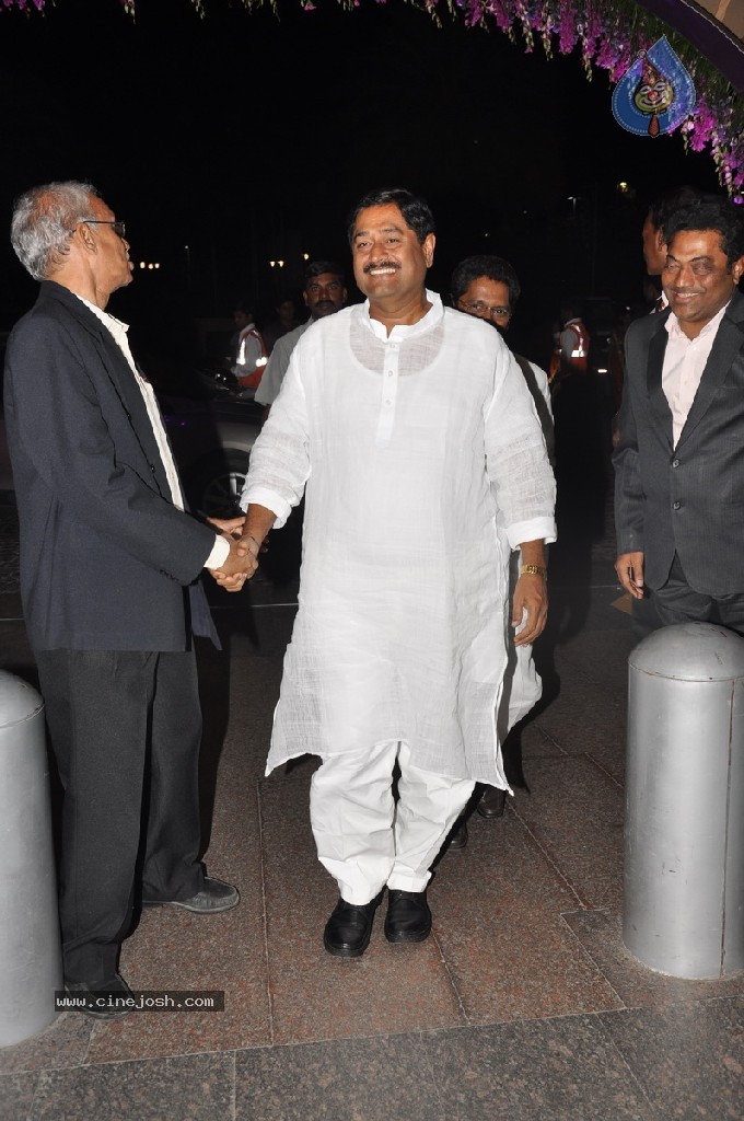 Vaartha MD Girish Sanghi Son Wedding Reception - 140 / 150 photos