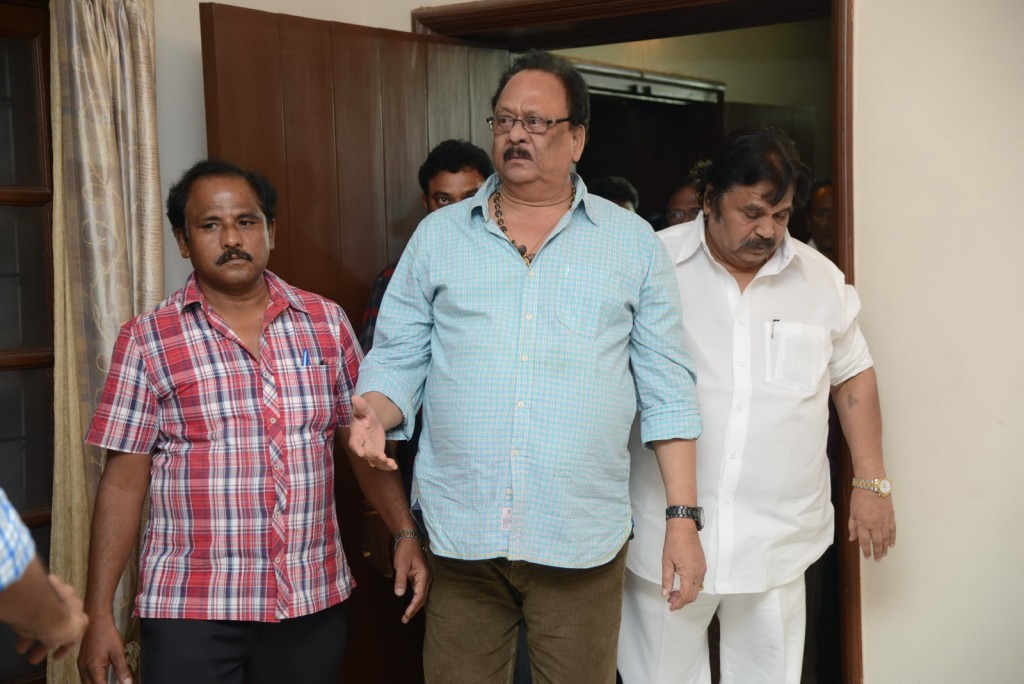 Vadde Ramesh Condolences Photos - 83 / 149 photos