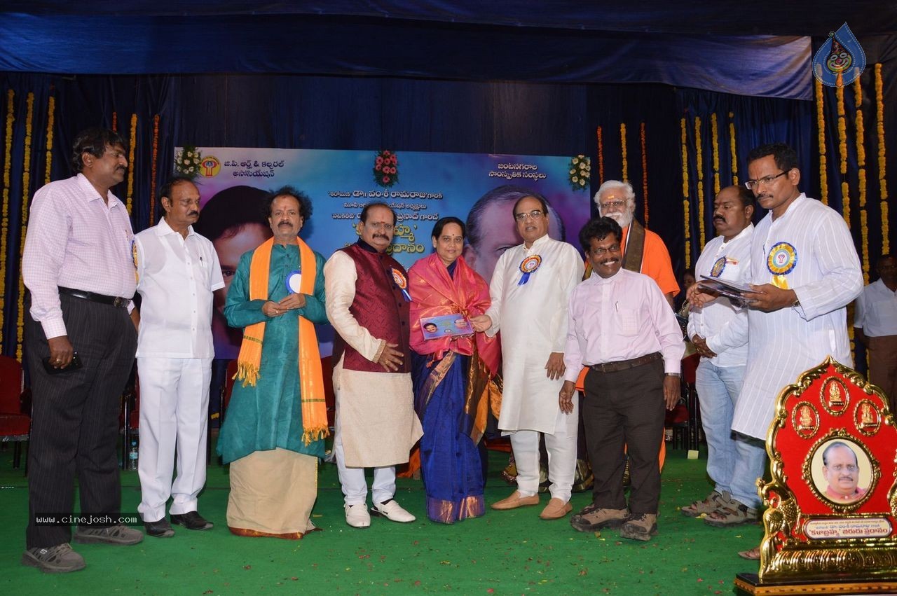 Vamsee Ramaraju Felicitation - 23 / 35 photos