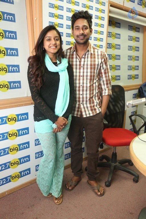 Varun Sandesh and Vithika Sheru at Big FM - 17 / 42 photos