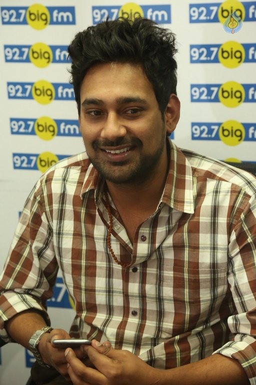 Varun Sandesh and Vithika Sheru at Big FM - 21 / 42 photos