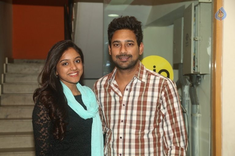 Varun Sandesh and Vithika Sheru at Big FM - 31 / 42 photos