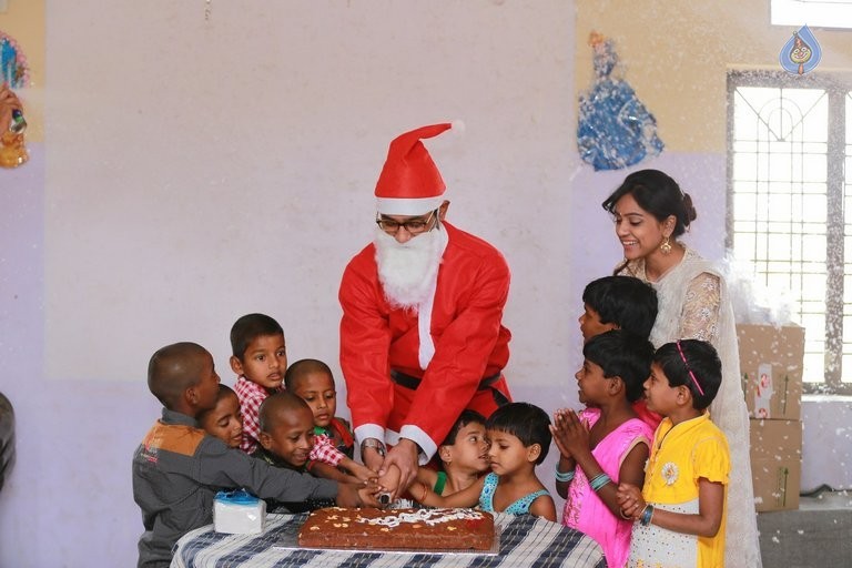 Varun Sandesh and Vithika Sheru Christmas Celebrations - 8 / 26 photos