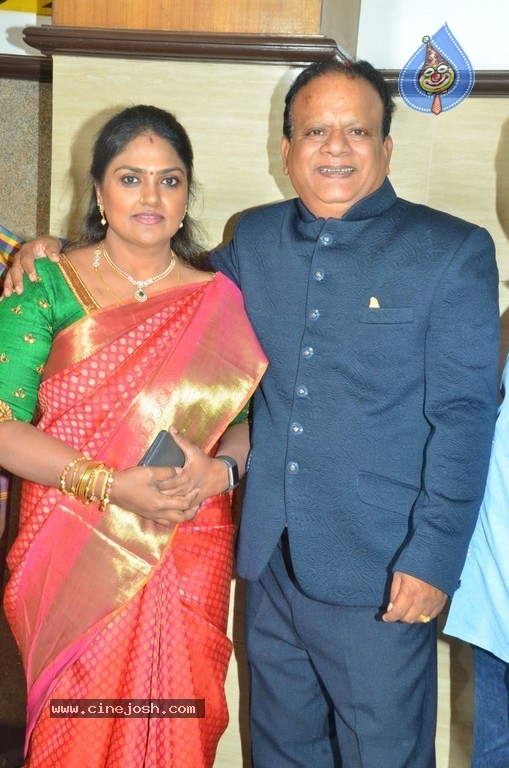 Vasu Vikram Daughter Sandhiya Wedding Reception Stills - 13 / 32 photos