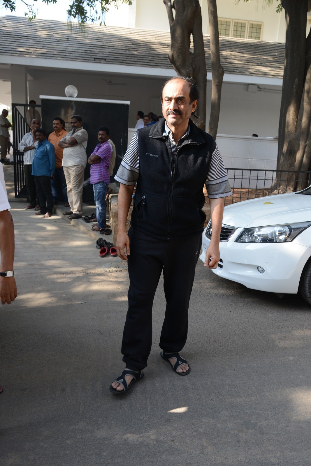 VB Rajendra Prasad Condolences Photos 01 - 25 / 170 photos