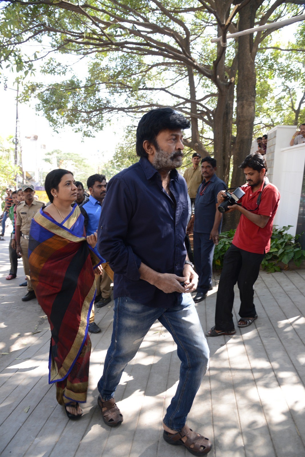 VB Rajendra Prasad Condolences Photos 01 - 40 / 170 photos