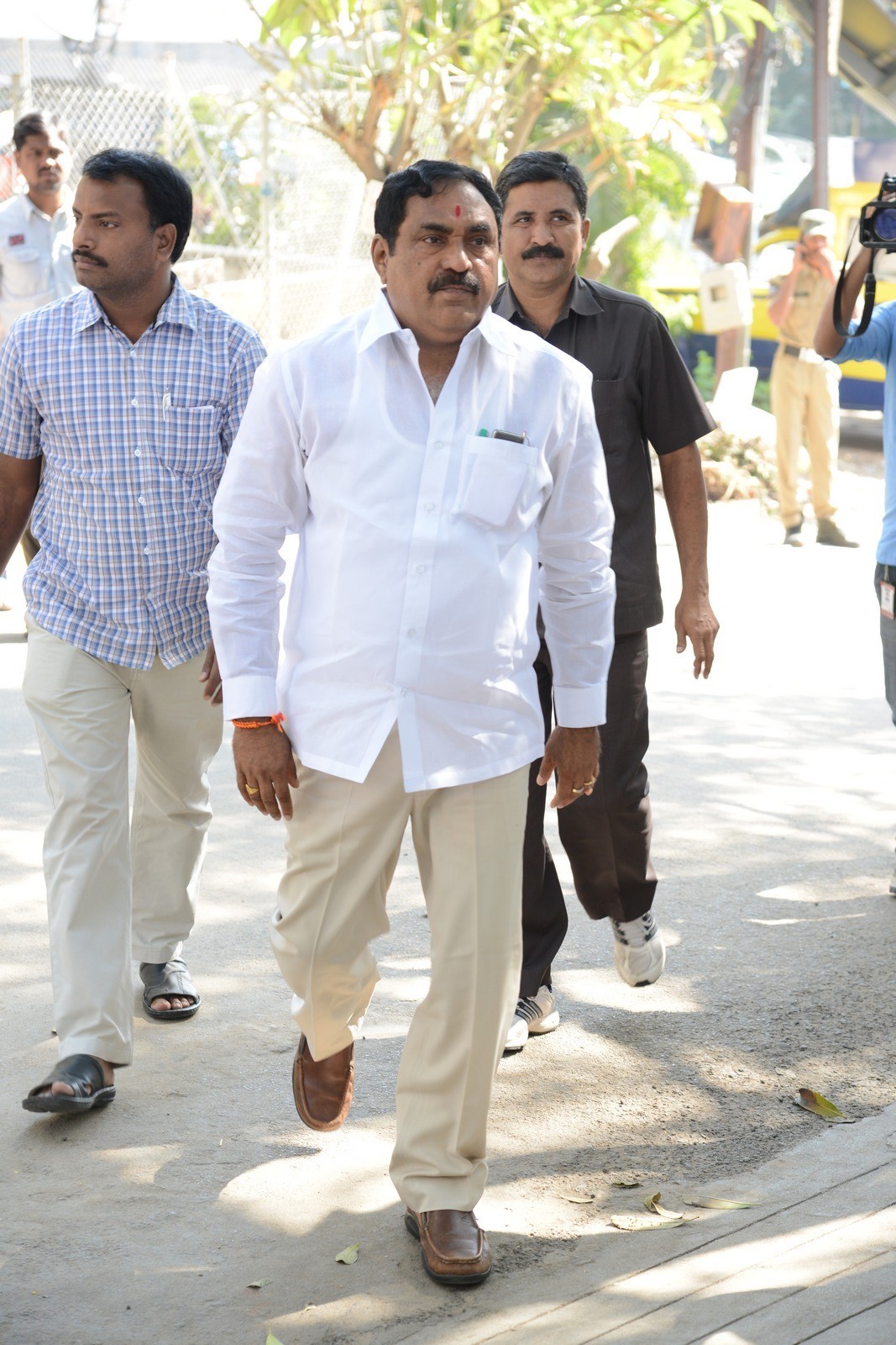 VB Rajendra Prasad Condolences Photos 01 - 166 / 170 photos