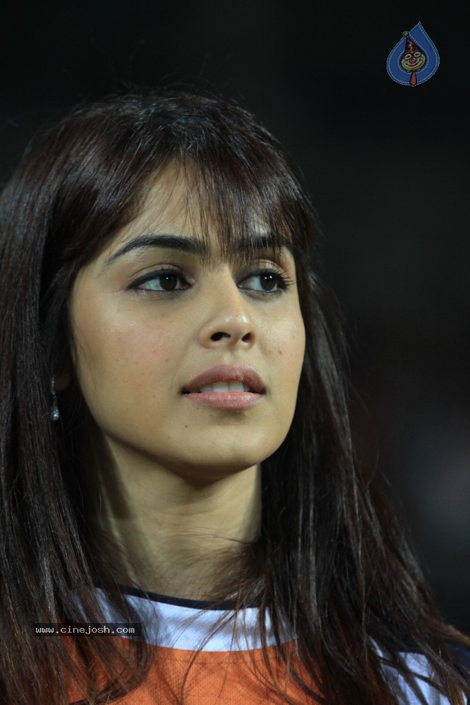 Veer Marathi vs Mumbai Heroes Match - 64 / 96 photos