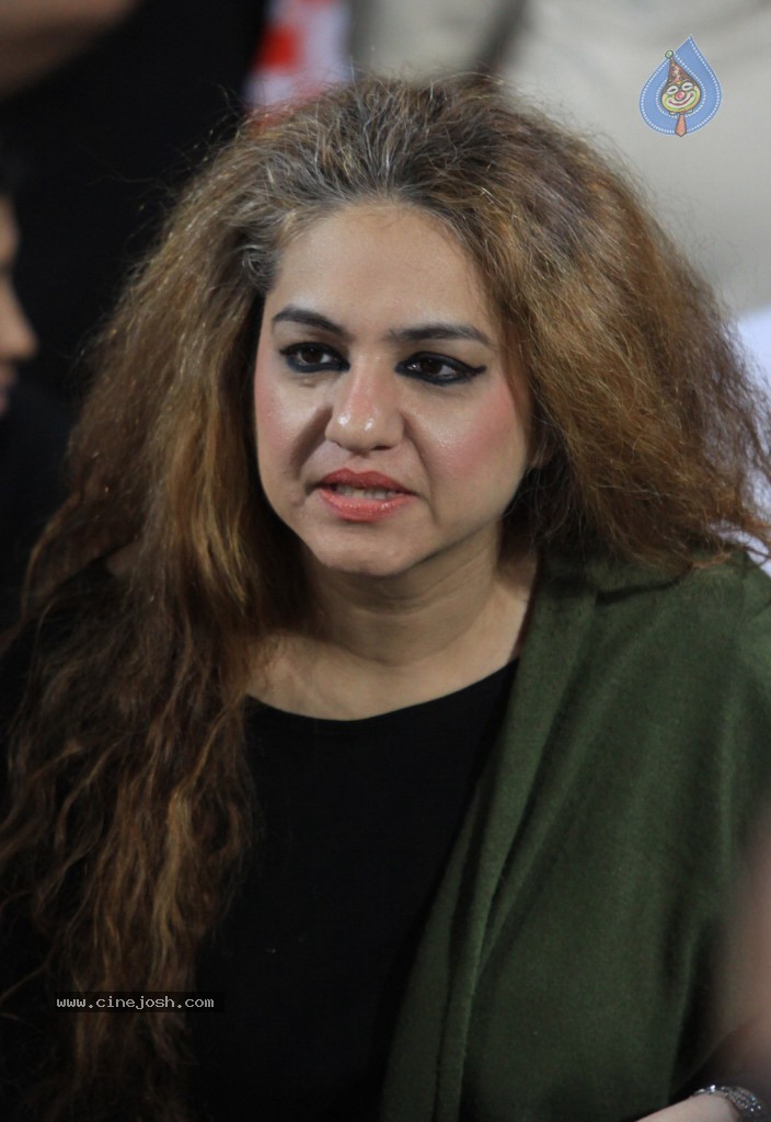 Veer Marathi vs Mumbai Heroes Match - 70 / 96 photos