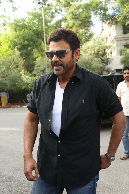Venkatesh at Haritha Haram Program - 39 / 42 photos