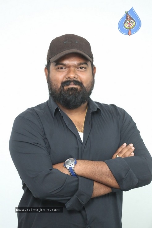 Venky Kudumula Interview Pics - 17 / 21 photos