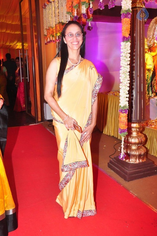 Vijay Karan - Aashna Wedding Photos - 11 / 85 photos