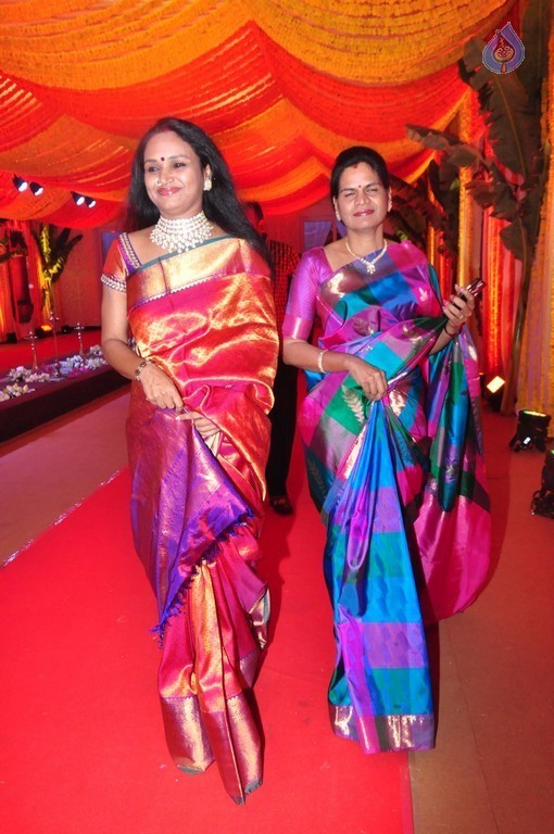 Vijay Karan - Aashna Wedding Photos - 54 / 85 photos