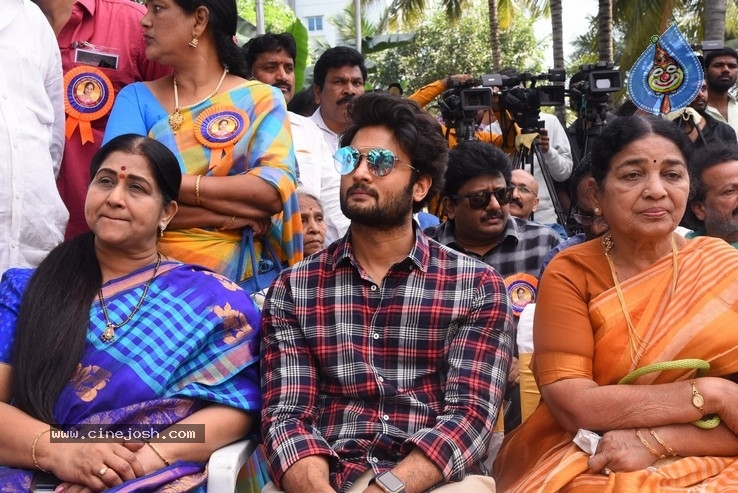 Vijaya Nirmala Statue Inauguration Photos - 102 / 104 photos