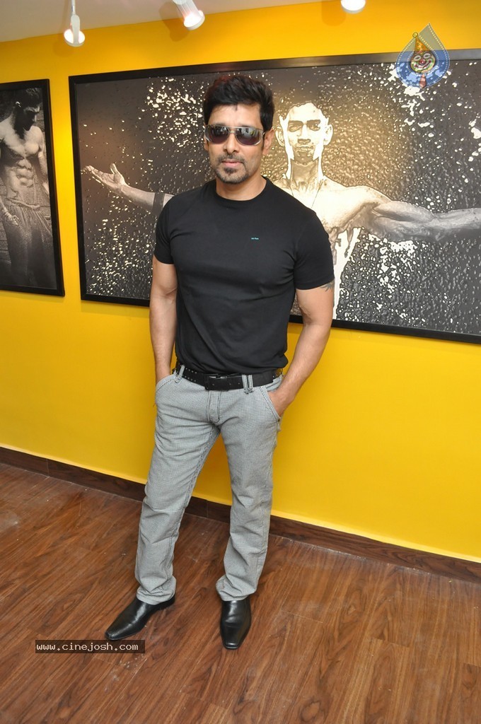Vikram Inaugurates The Body Studio Gym - 1 / 21 photos