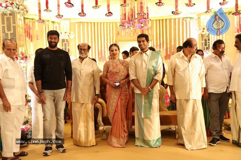 Vishagan - Soundarya Wedding Reception - 12 / 42 photos