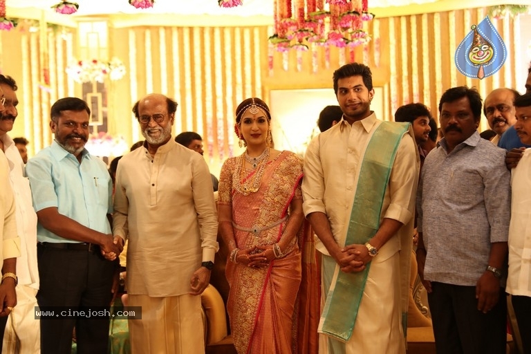 Vishagan - Soundarya Wedding Reception - 35 / 42 photos