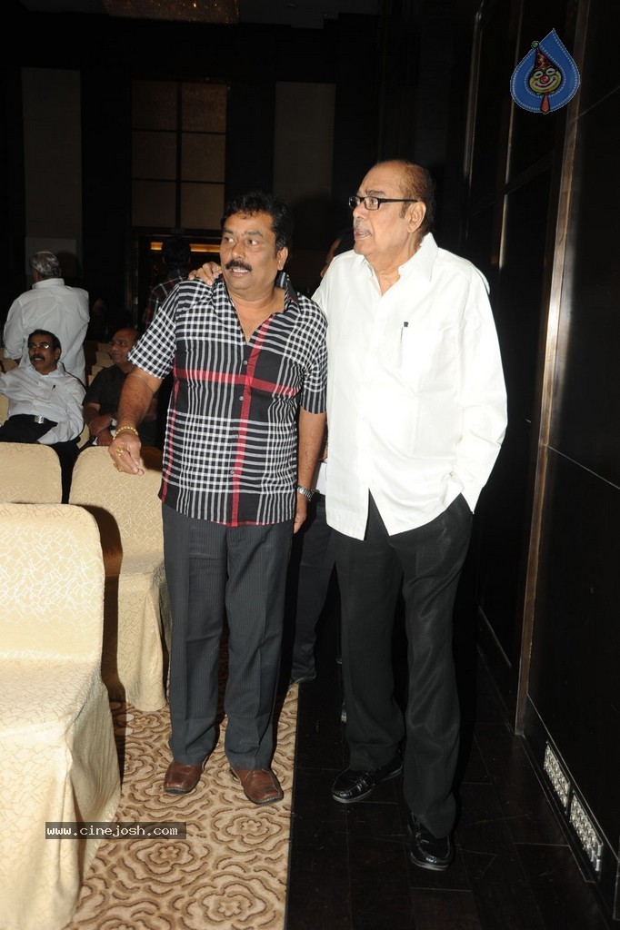 Vishwa Vijetha Vijayagadha Book Launch - 58 / 145 photos