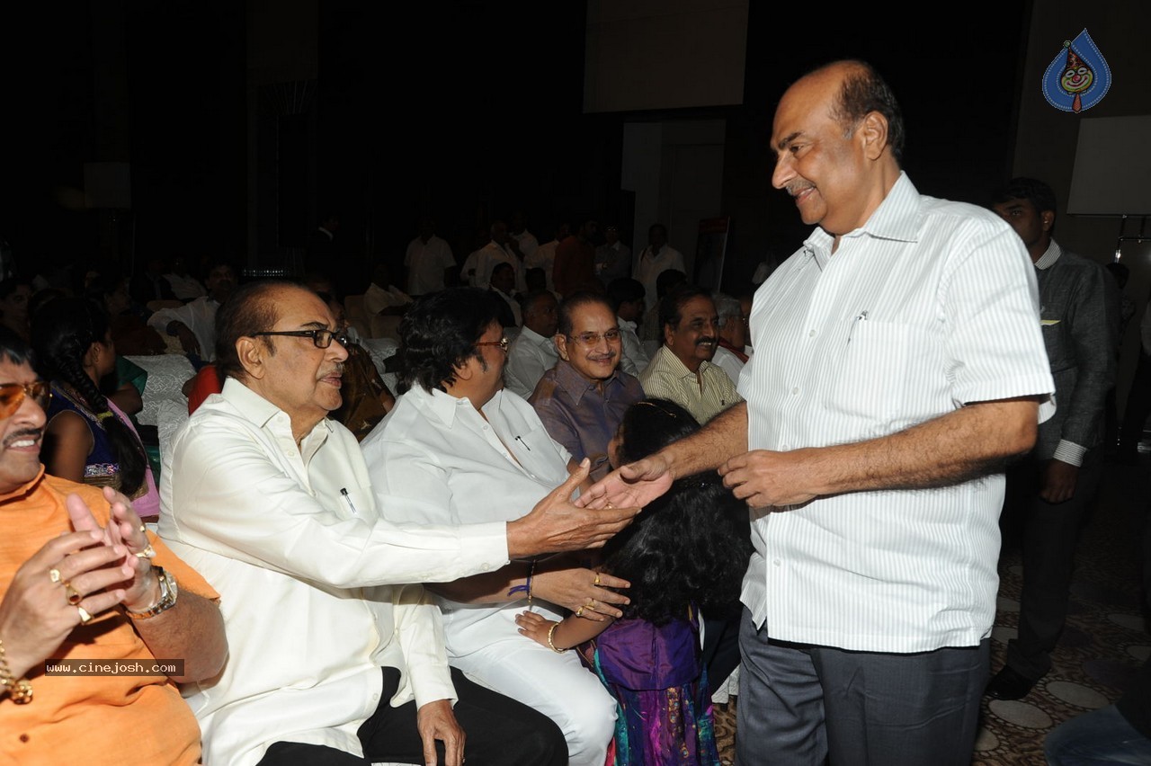 Vishwa Vijetha Vijayagadha Book Launch - 98 / 145 photos