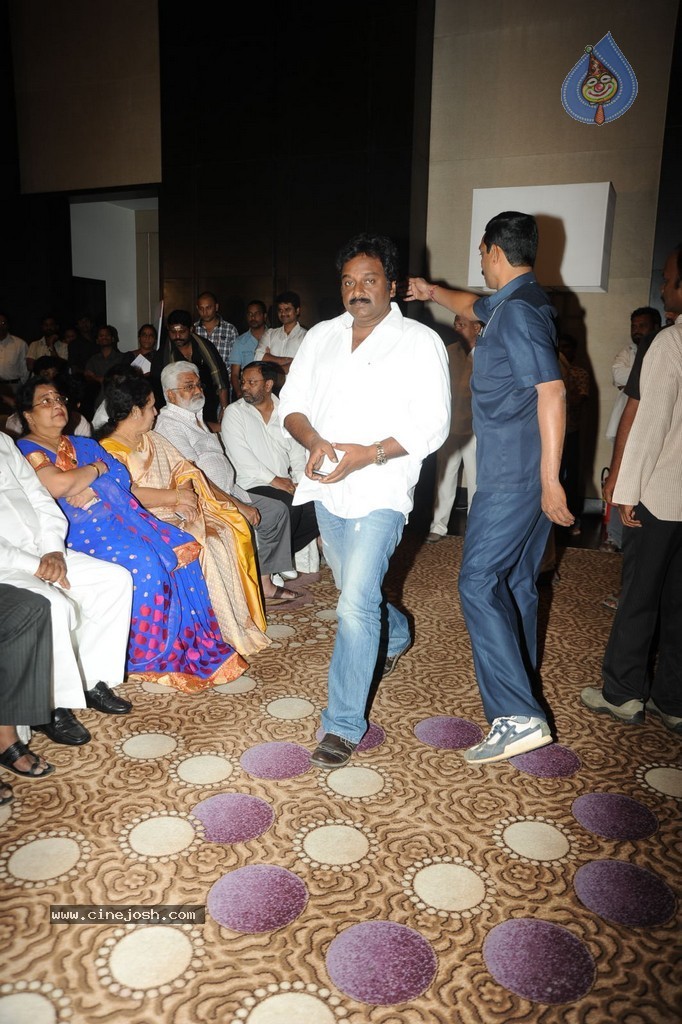 Vishwa Vijetha Vijayagadha Book Launch - 131 / 145 photos