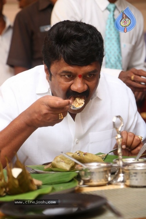 Viyyalavaari Vindu Hotel Launched By Talasani Srinivas Yadav - 5 / 12 photos