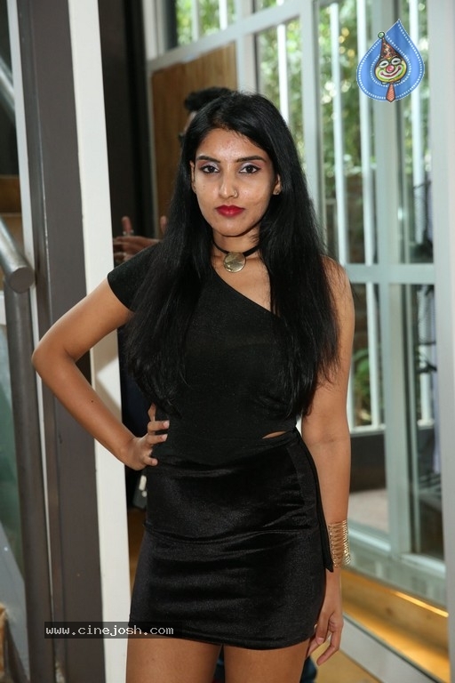 VOGUE CITY Logo Launch - 2 / 21 photos