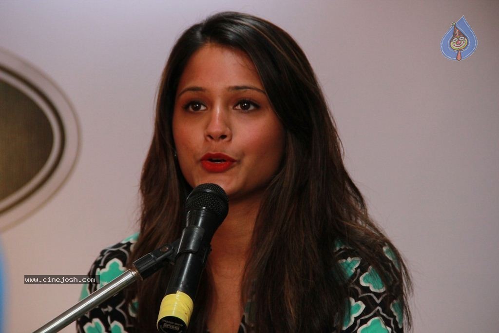 VST Grandeur Women Achievers Awards - 14 / 40 photos