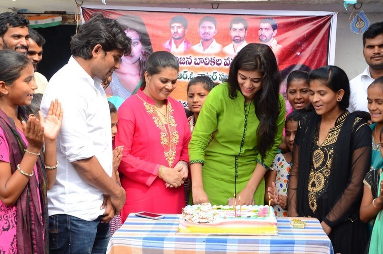 Yamini Bhaskar Birthday Celebrations - 10 / 19 photos