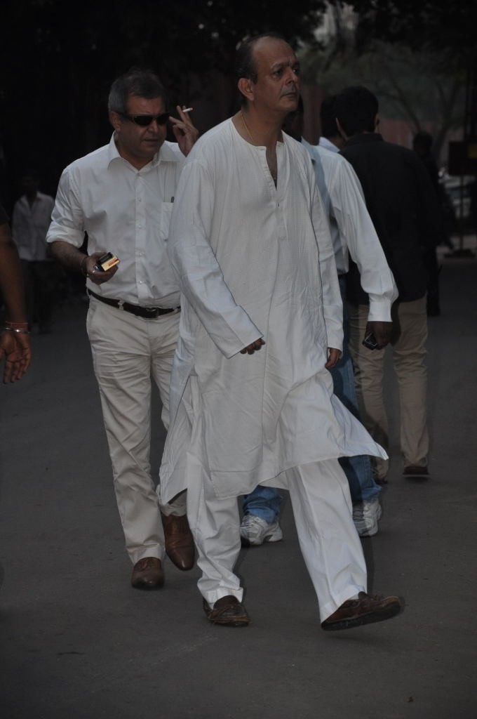 Yash Chopra Chautha Ceremony - 8 / 68 photos