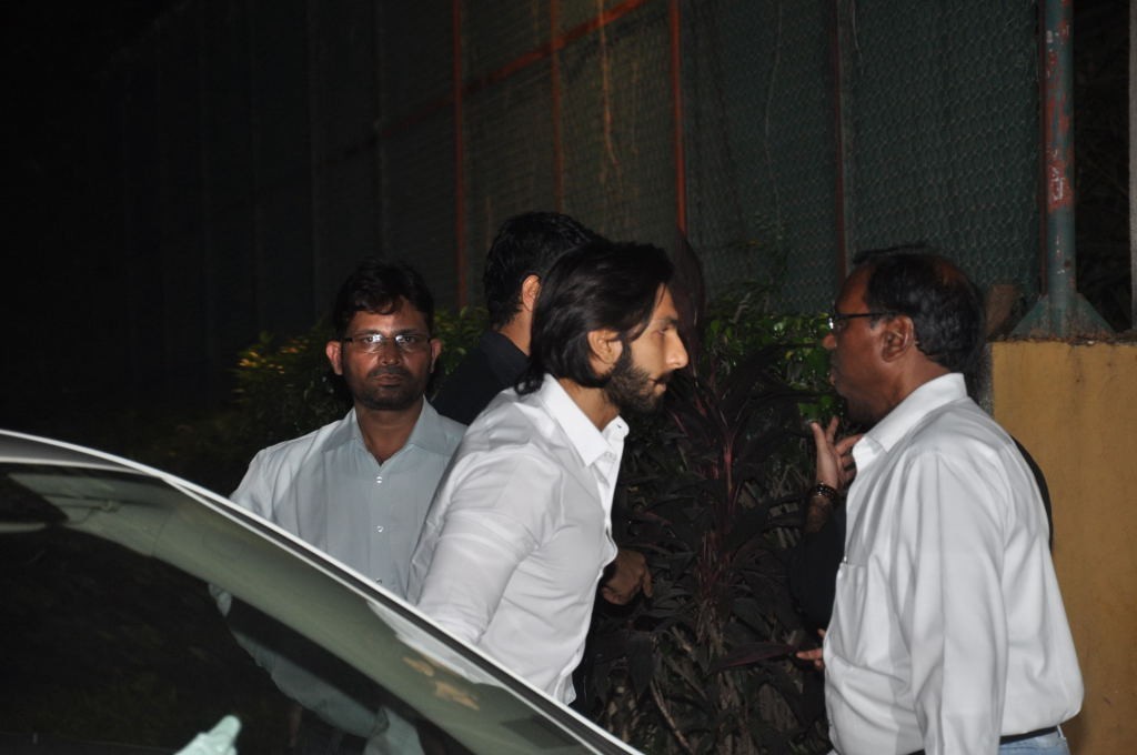 Yash Chopra Chautha Ceremony - 25 / 68 photos