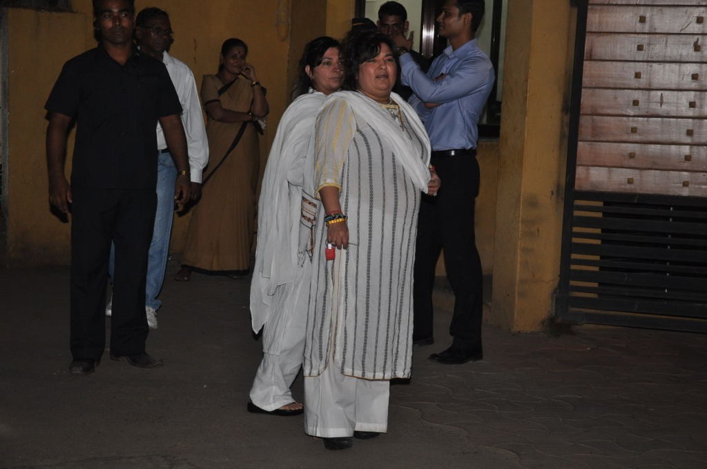 Yash Chopra Chautha Ceremony - 37 / 68 photos