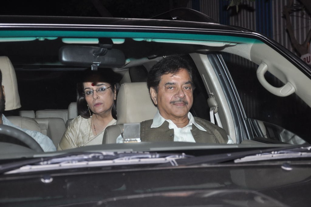 Yash Chopra Chautha Ceremony - 57 / 68 photos