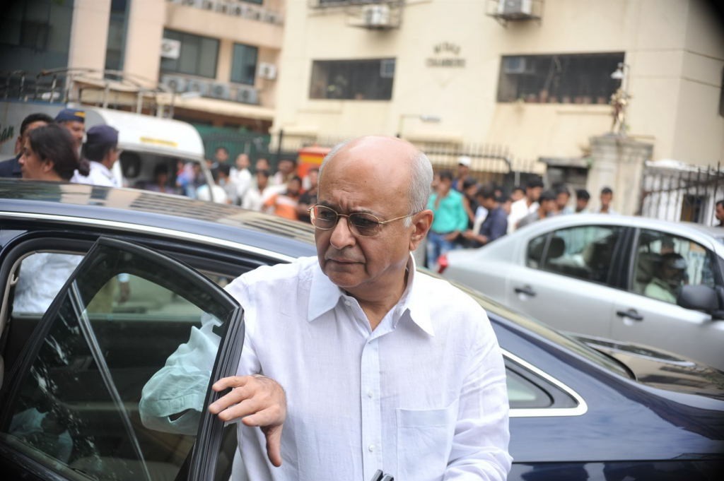 Yash Chopra Condolences Photos - 93 / 138 photos