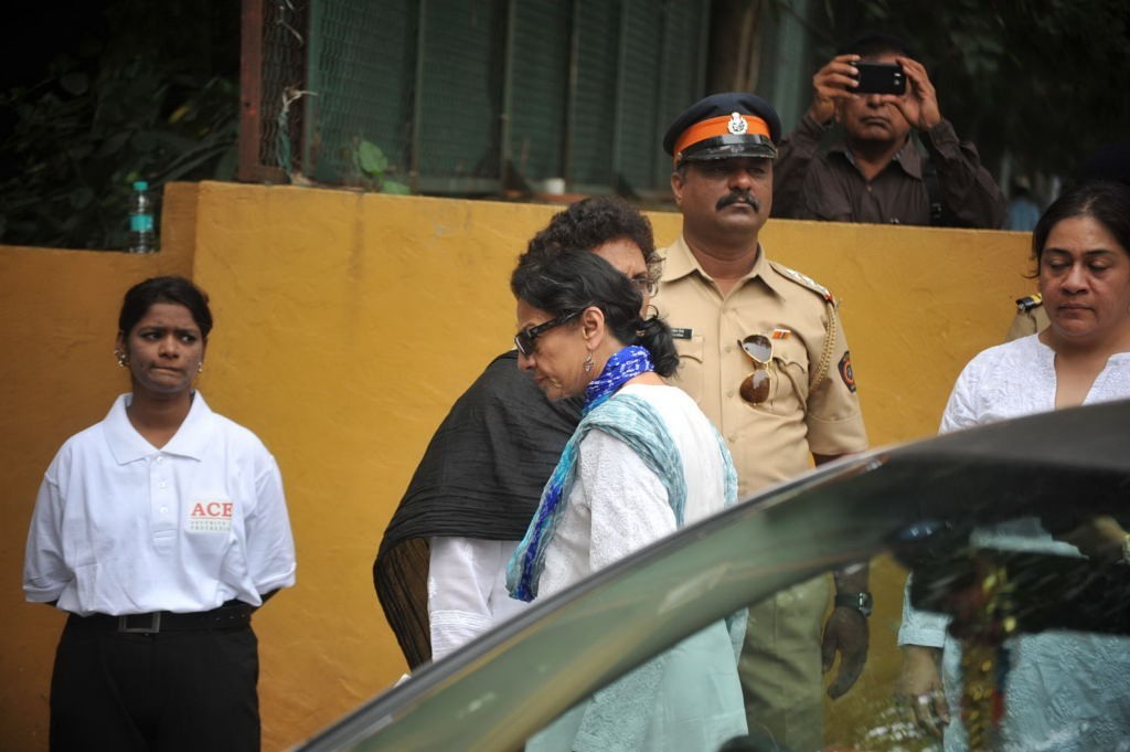 Yash Chopra Condolences Photos - 112 / 138 photos