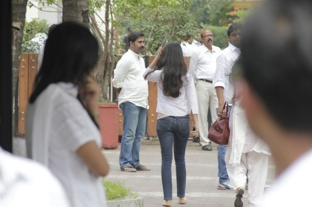 Yash Chopra Condolences Photos - 124 / 138 photos